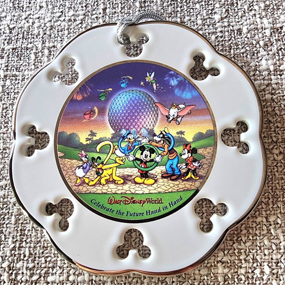 Walt Disney World Epcot Ornament 2000 Celebrate the Future Hand in Hand